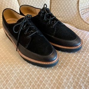 New Black Suede & Leather Naturalizer. Women's 8.5M